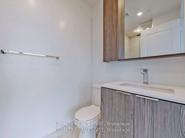 2602 - 70 Annie Craig Dr