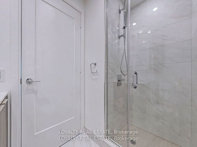 2602 - 70 Annie Craig Dr