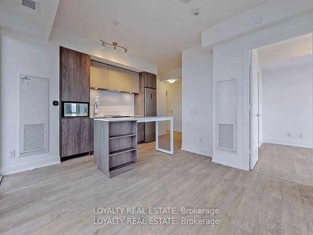 2602 - 70 Annie Craig Dr
