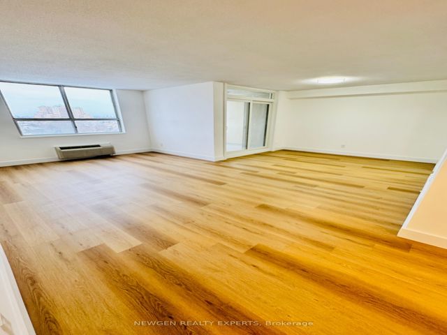 616 - 2825 Islington Ave