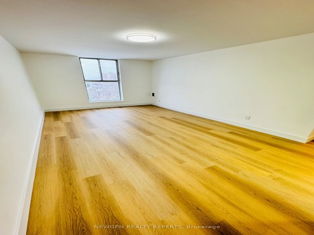 616 - 2825 Islington Ave