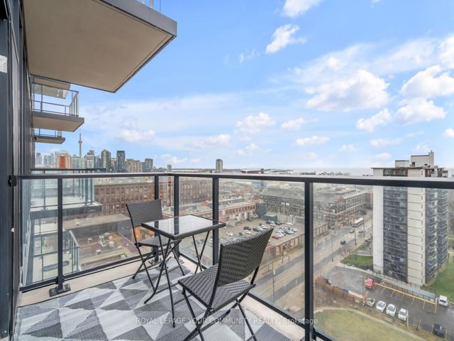 1106 - 270 Dufferin St