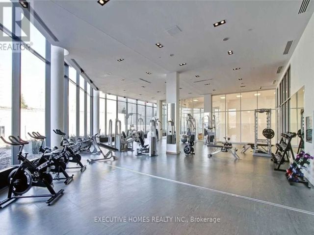 1710 - 90 Park Lawn Rd