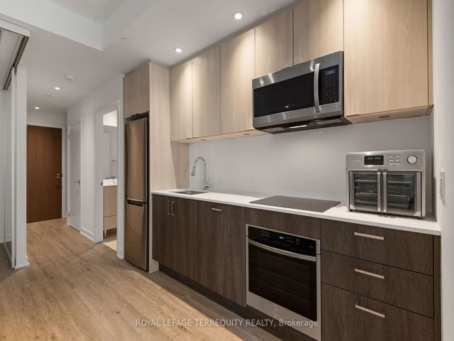 2506 - 1928 Lake Shore Blvd W