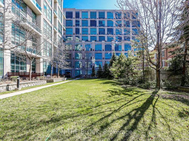 732 - 250 Manitoba St