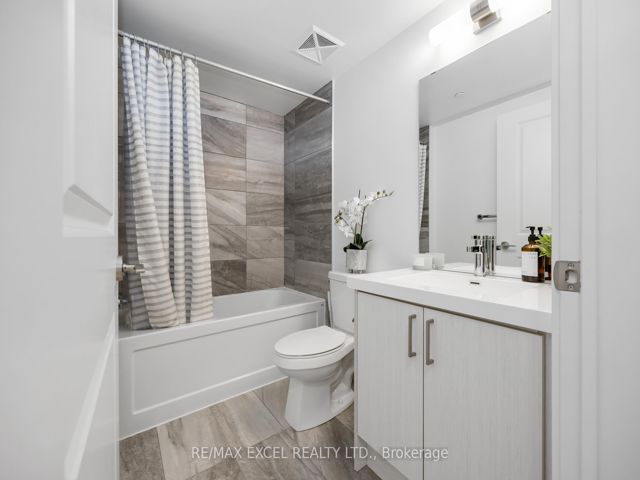 208 - 155 Downsview Park Blvd