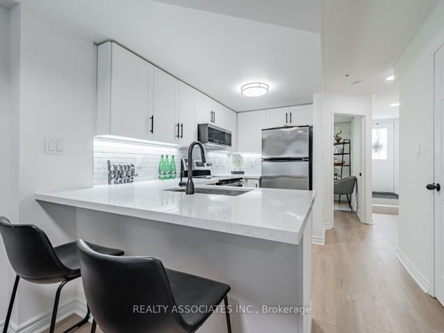 26 - 31 Foundry Ave