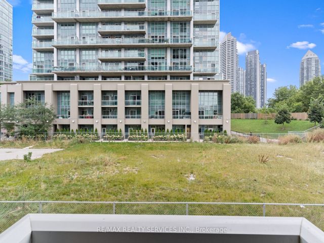 115 - 251 Manitoba St