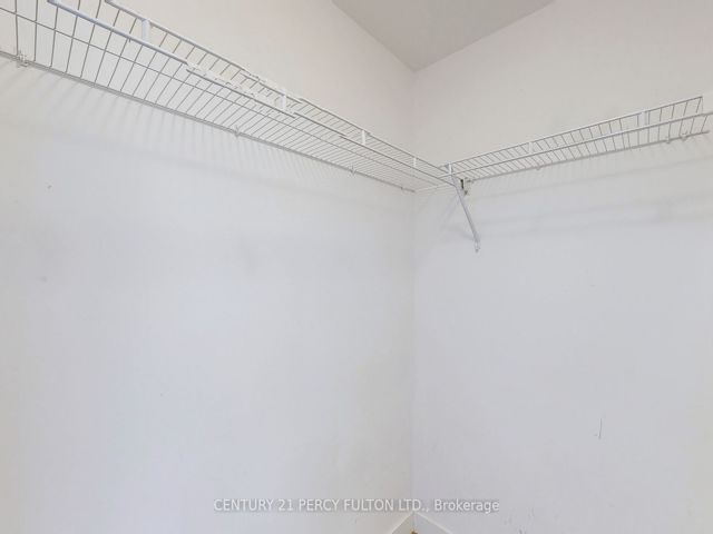 1215 - 2 Fieldway Rd