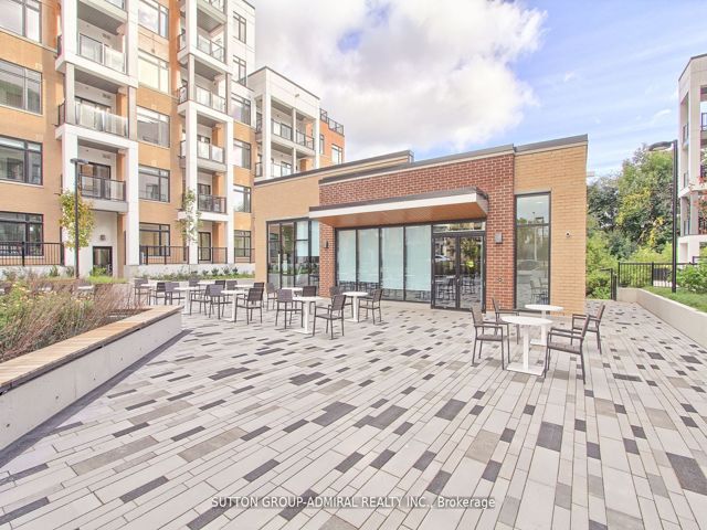 501 - 135 Canon Jackson Dr
