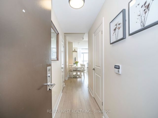605 - 15 Zorra St