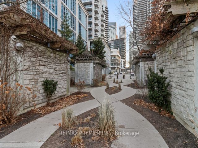 229 - 58 Marine Parade Dr