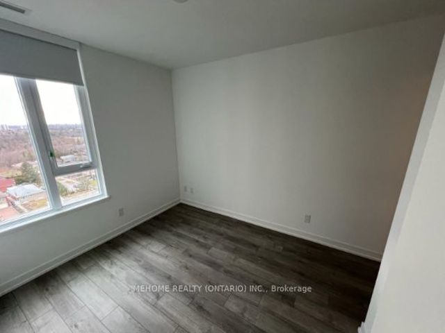 1124 - 3100 Keele St
