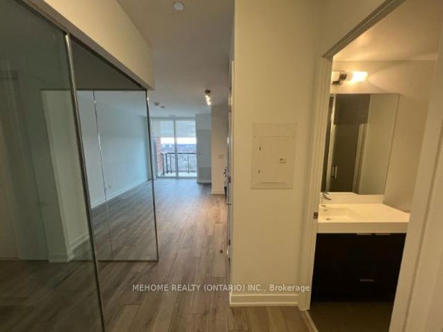 1124 - 3100 Keele St