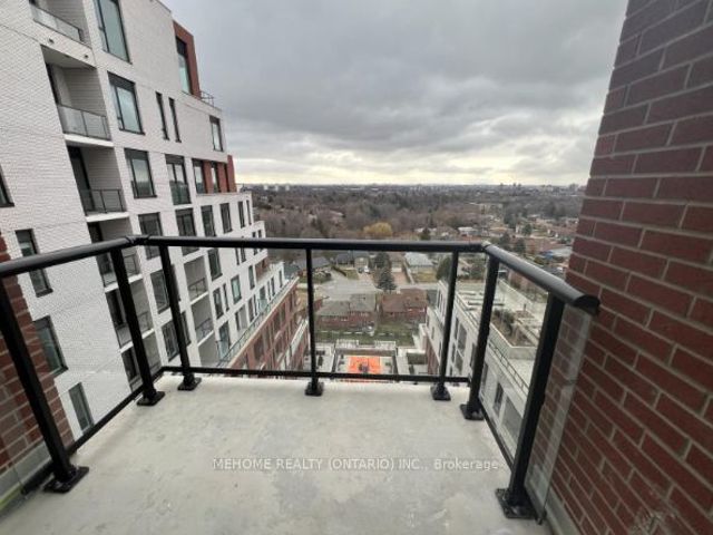 1124 - 3100 Keele St