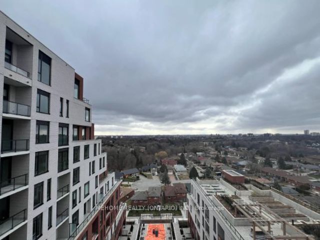 1124 - 3100 Keele St