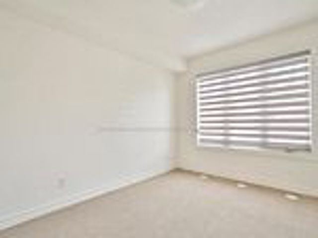 TH 4 - 70 Eastwood Park Gdns