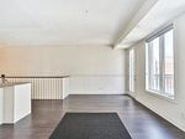 TH 4 - 70 Eastwood Park Gdns