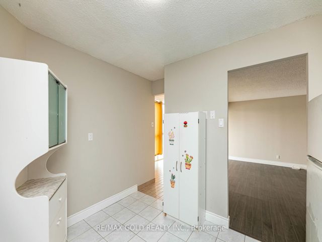 515 - 41 Markbrook Lane