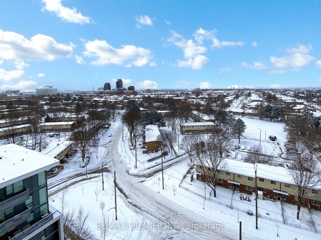 1217 - 160 Flemington Rd
