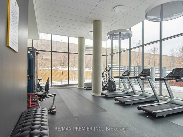 1217 - 160 Flemington Rd