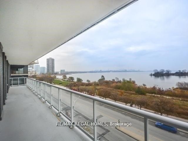 305 - 110 Marine Parade Dr