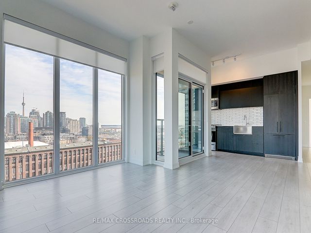 LPH3 - 270 Dufferin St