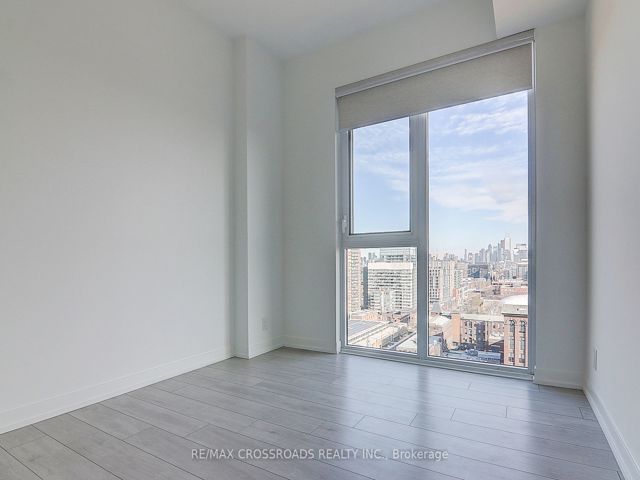 LPH3 - 270 Dufferin St