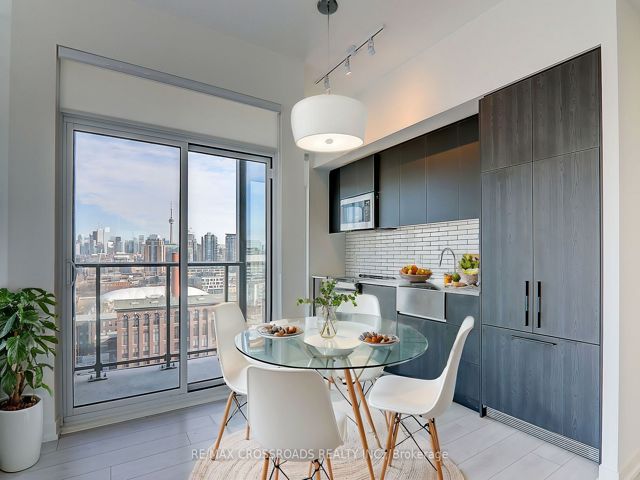 LPH3 - 270 Dufferin St