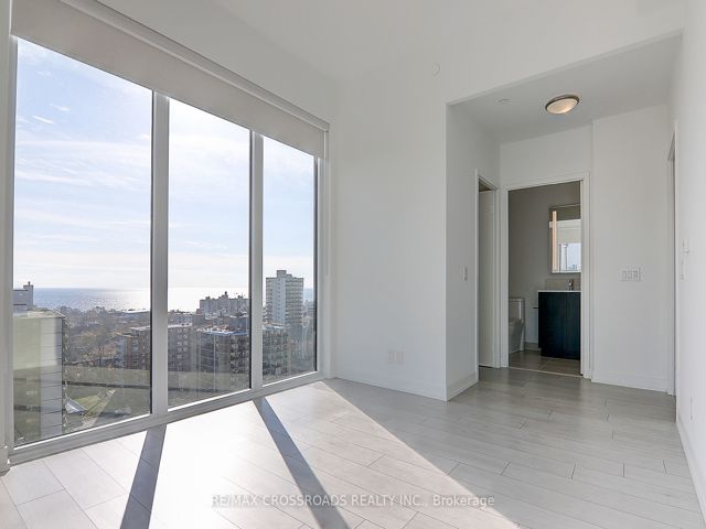 LPH3 - 270 Dufferin St