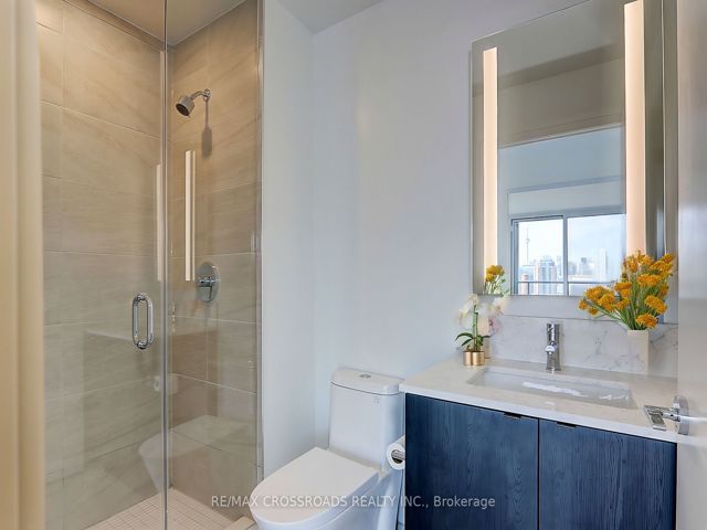 LPH3 - 270 Dufferin St