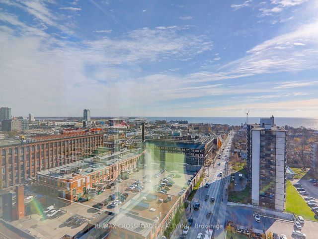 LPH3 - 270 Dufferin St