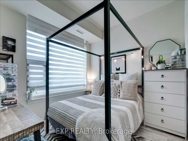 419 - 2522 Keele St
