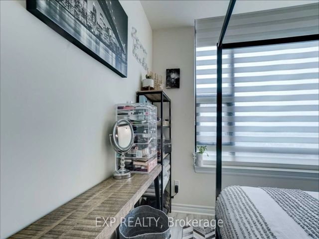 419 - 2522 Keele St