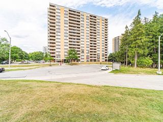 806 - 40 Panorama Crt