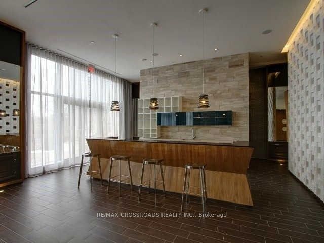1210 - 36 Park Lawn Rd