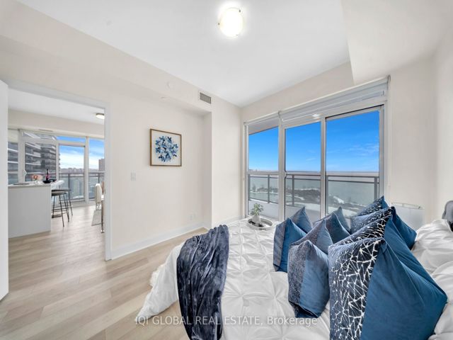 2509 - 33 Shore Breeze Dr