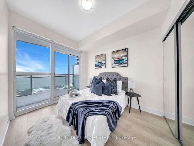2509 - 33 Shore Breeze Dr