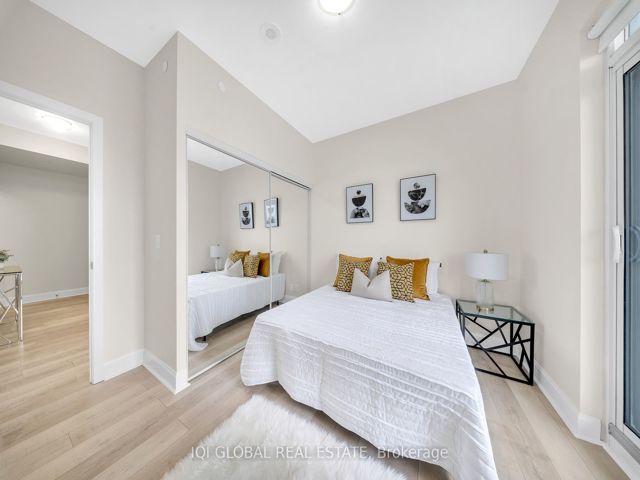 2509 - 33 Shore Breeze Dr