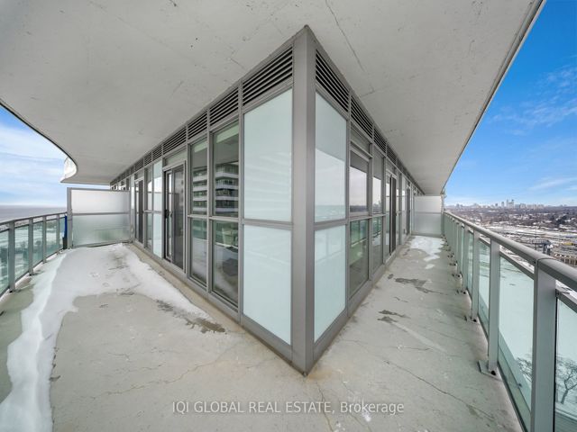 2509 - 33 Shore Breeze Dr
