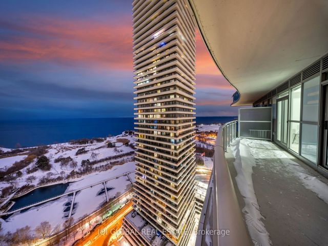 2509 - 33 Shore Breeze Dr