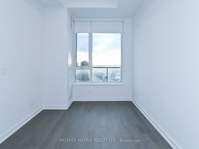 PH 7 - 1928 Lake Shore Blvd W