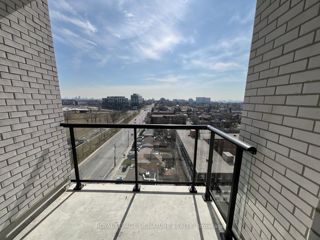 1114 - 3100 Keele St