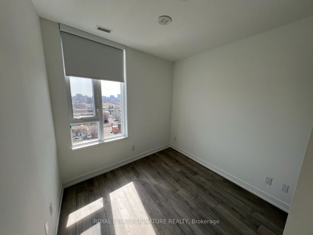 1114 - 3100 Keele St