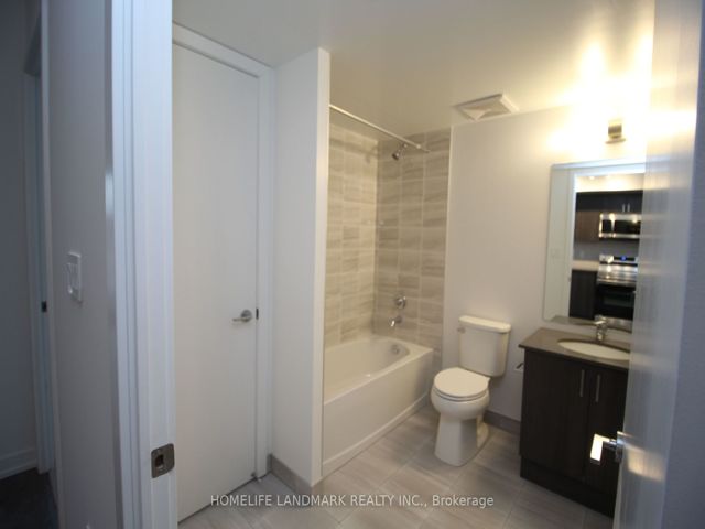 217 - 556 Marlee Ave