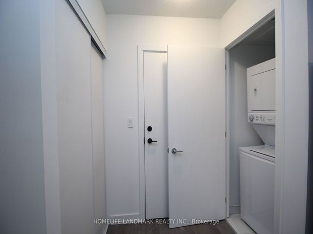 217 - 556 Marlee Ave