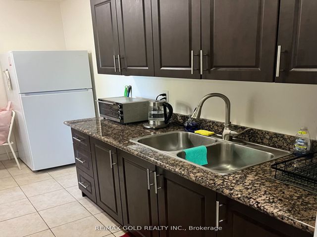 407 - 345 Driftwood Ave
