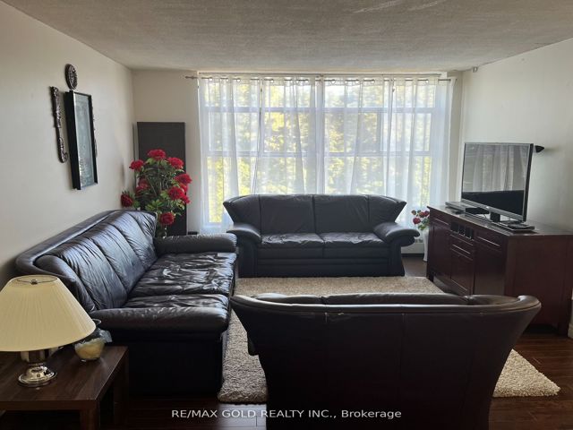 407 - 345 Driftwood Ave