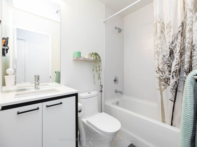 219 - 1808 St Clair Ave W