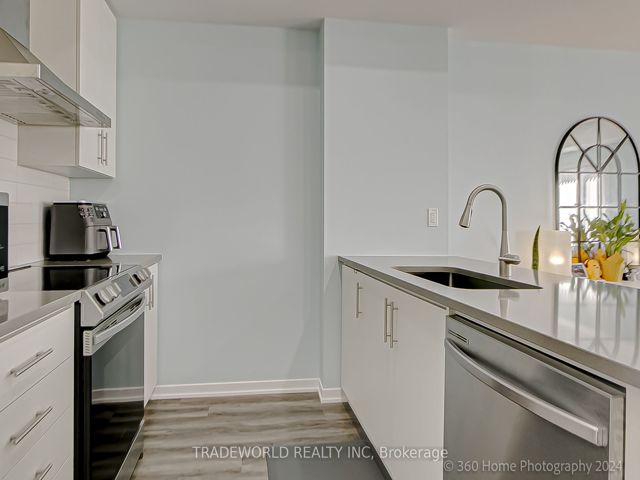 13 - 260 Twelfth St